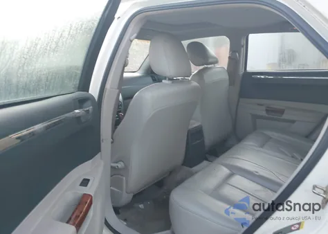 2005 Chrysler 300 Touring from USA, damaged, VIN 2C3AA53G95H658141